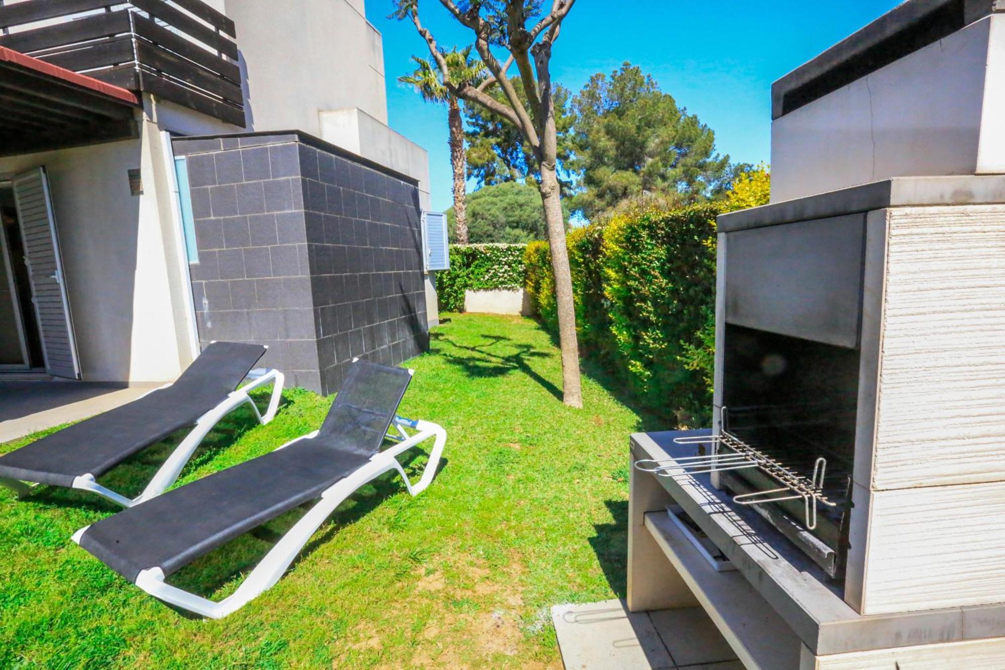 Las Palmeras 1 - Only Families Cambrils Bagian luar foto